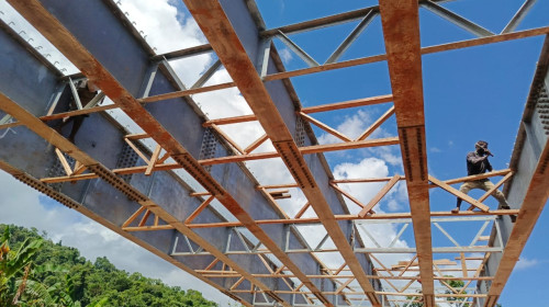 Jembatan Girder Baja: Solusi Konstruksi Andal & Efisien dari PT Triwira Bangun Sarana